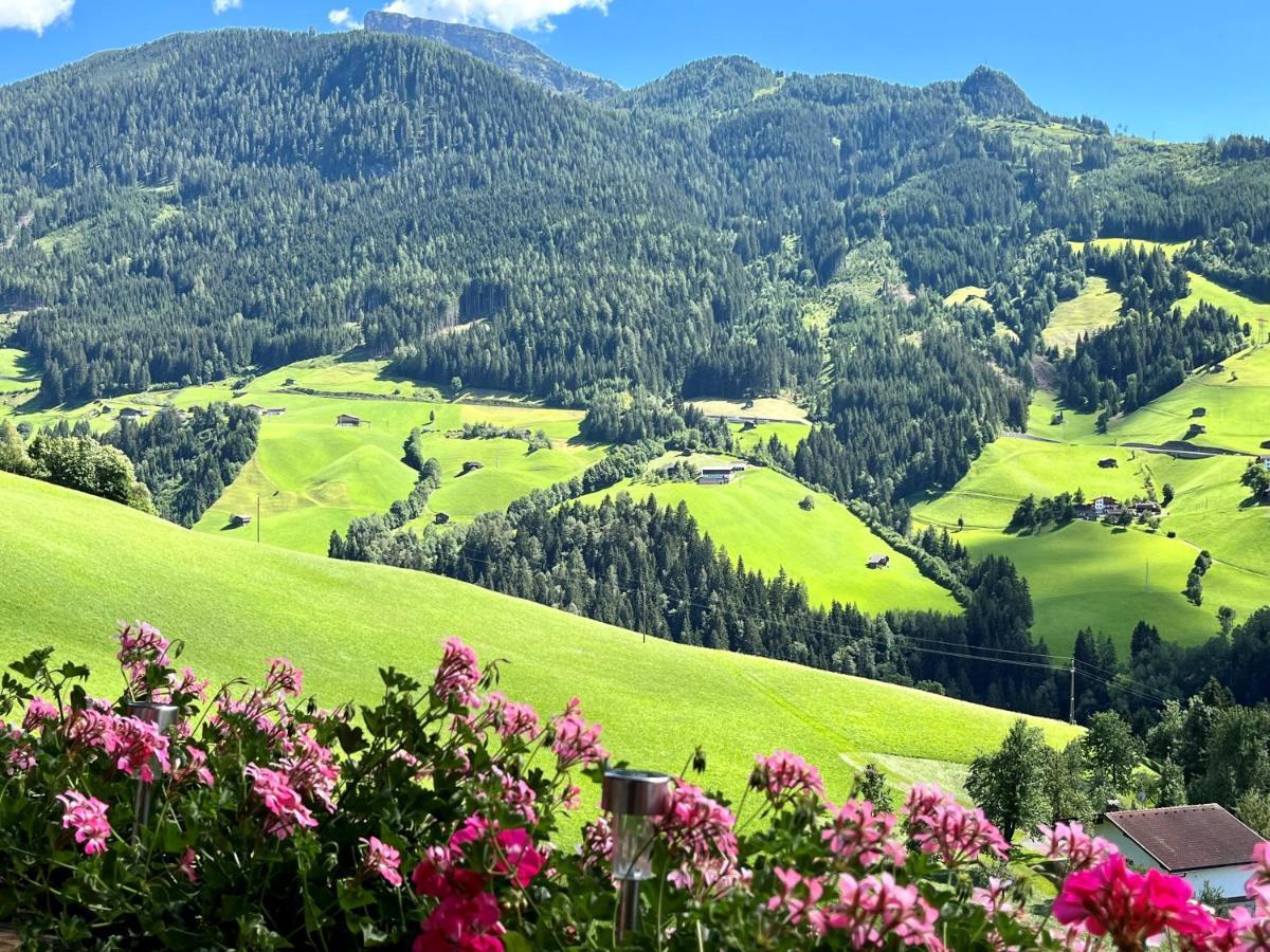 Landhaus Hoellwarth Zell am Ziller Exteriör bild